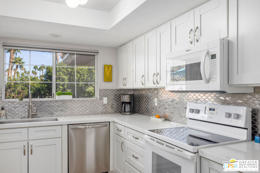 Image 10 for 2701 Mesquite Ave #I196