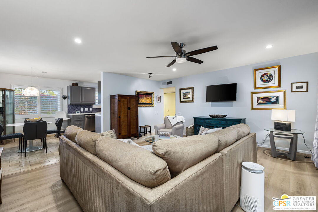 Image 5 for 2393 Skyview Dr #1