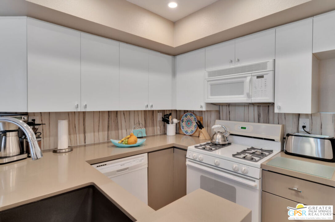 Image 10 for 1555 Chaparral Rd #312