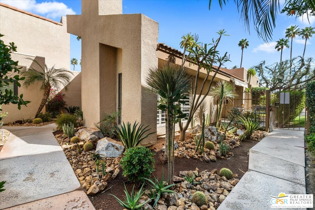 Image 2 for 2995 Avery Dr #C