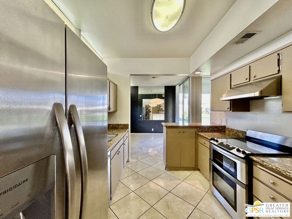 Image 6 for 138 Eastlake Dr