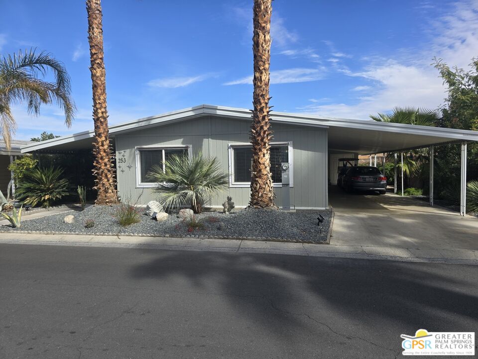Image Number 1 for 253 Paseo Laredo S in Cathedral City
