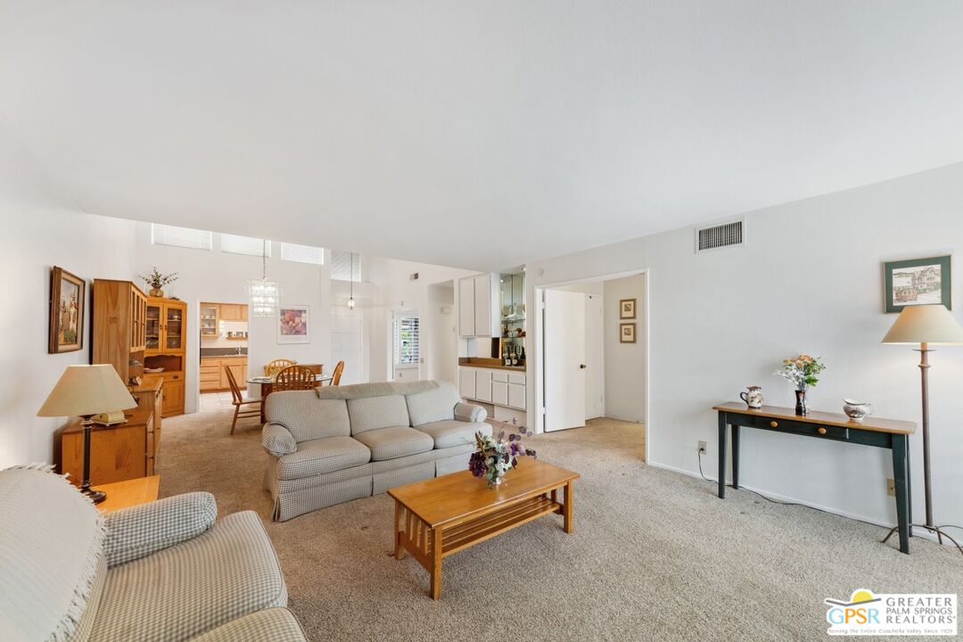 Image 9 for 48736 Sageflower Ln