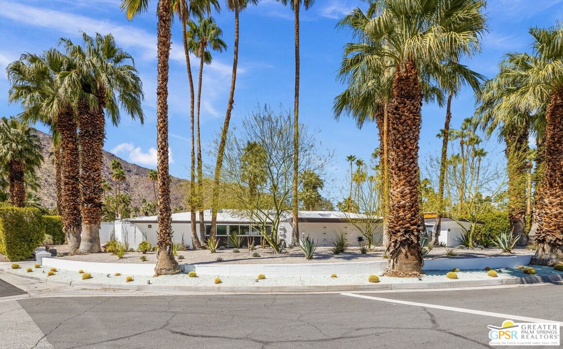 Image Number 1 for 1101  N Via Monte Vis in Palm Springs