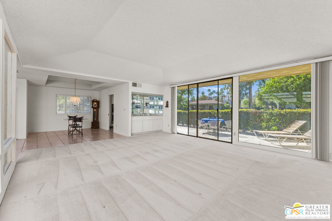 Image 3 for 1168   Holly Oak Cir