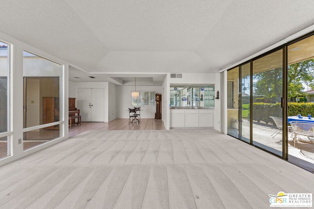 Image 4 for 1168   Holly Oak Cir