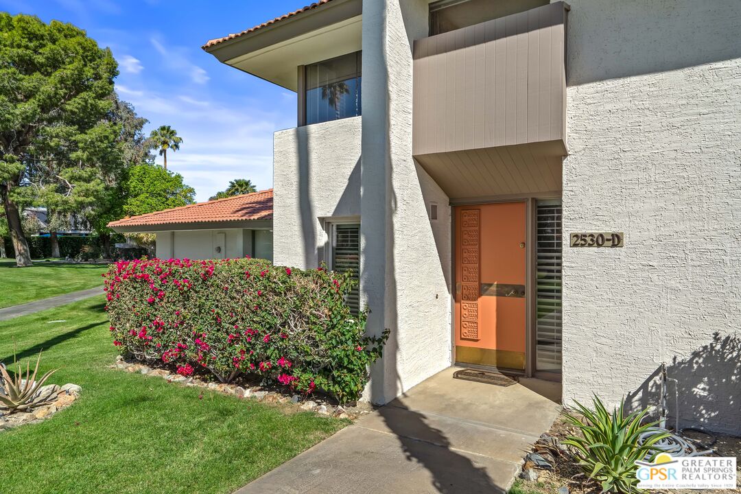 Image 2 for 2530 Whitewater Club Dr #D
