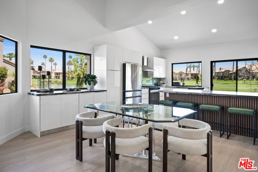 Image 3 for 38306   Gazania Cir