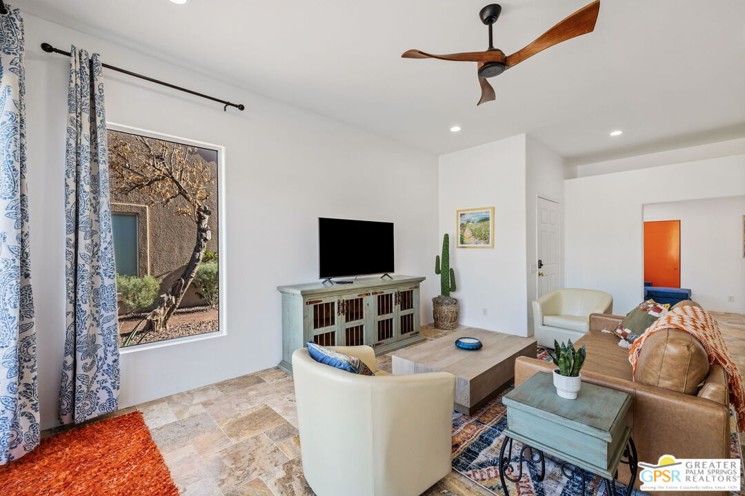 Image 7 for 22  Pebble Beach Dr