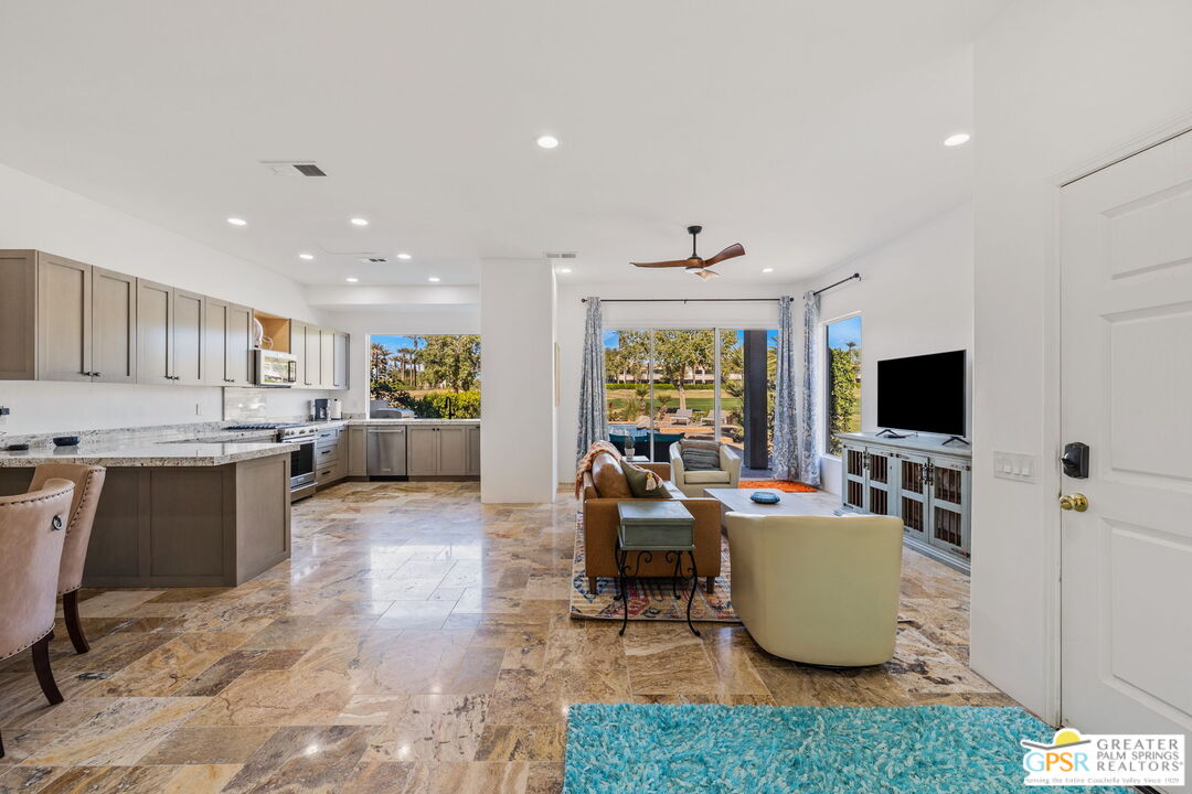 Image 9 for 22  Pebble Beach Dr