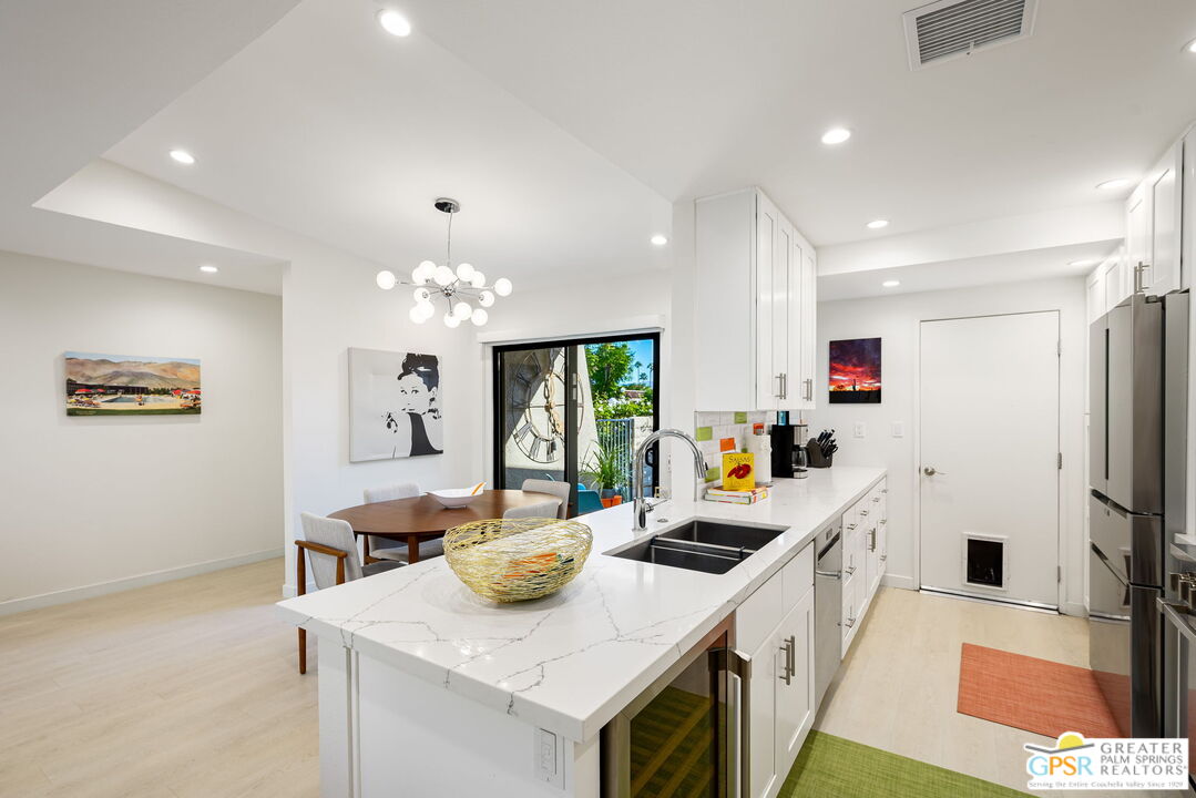 Image Number 9 for 341 Tiffany Cir in Palm Springs