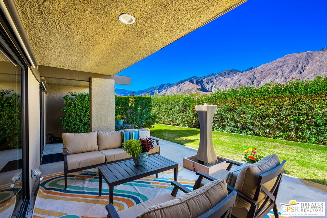 Image Number 11 for 341 Tiffany Cir in Palm Springs
