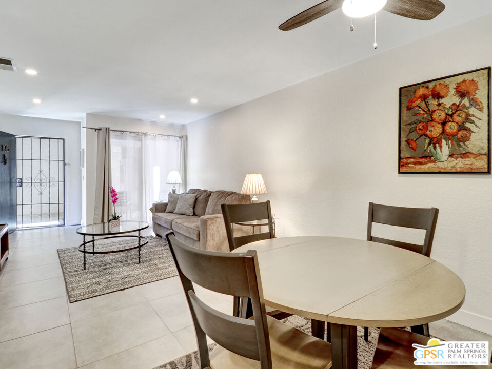 Image 8 for 2825 Los Felices Rd #108