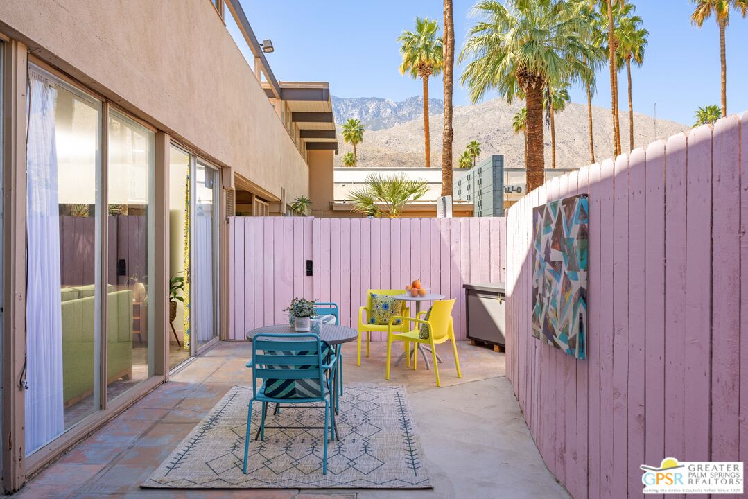 Image 3 for 1111 Palm Canyon Dr #103