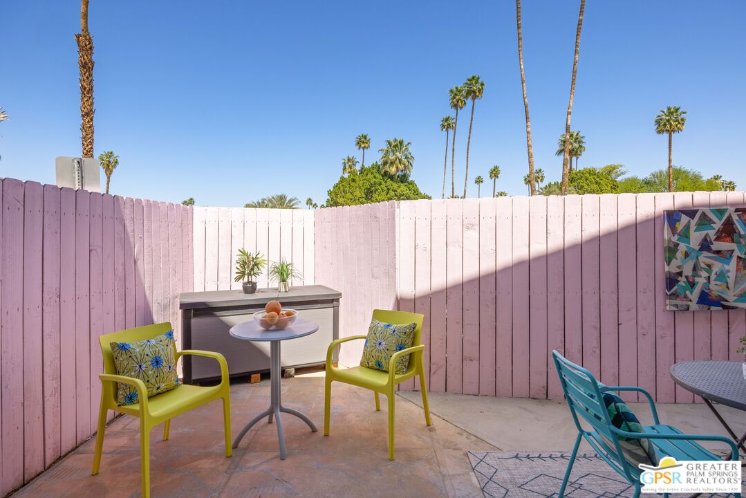 Image 17 for 1111 Palm Canyon Dr #103