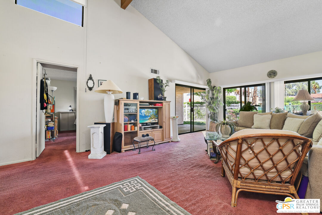 Image 7 for 200 Racquet Club Rd #9