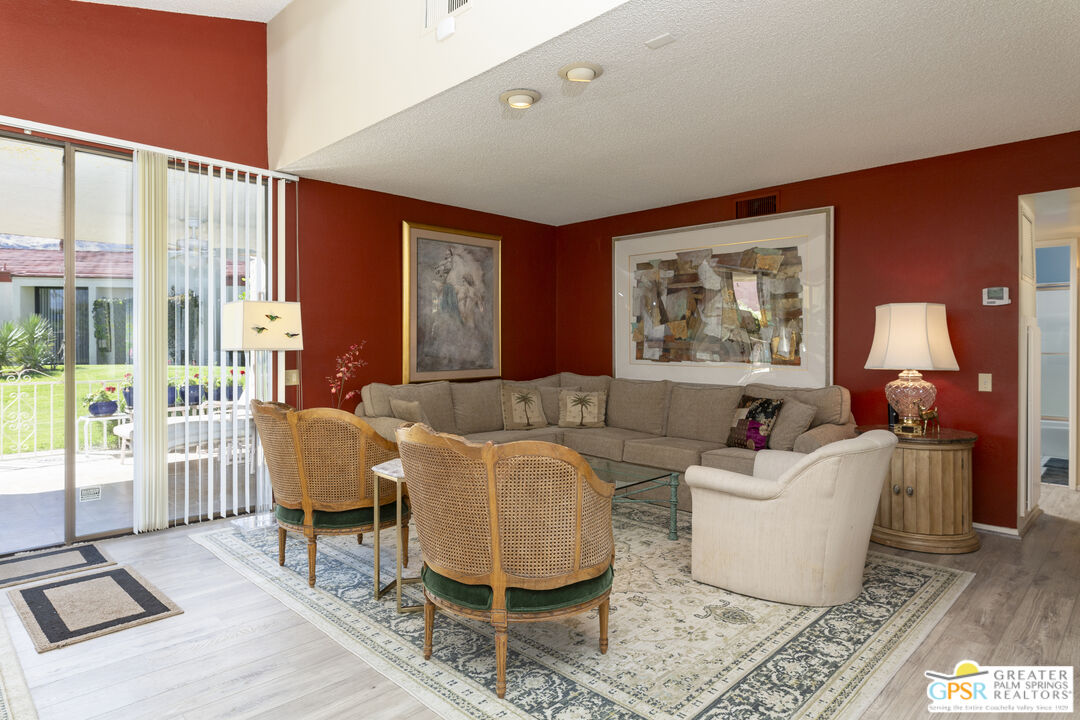 Image 3 for 1267 S La Verne Way
