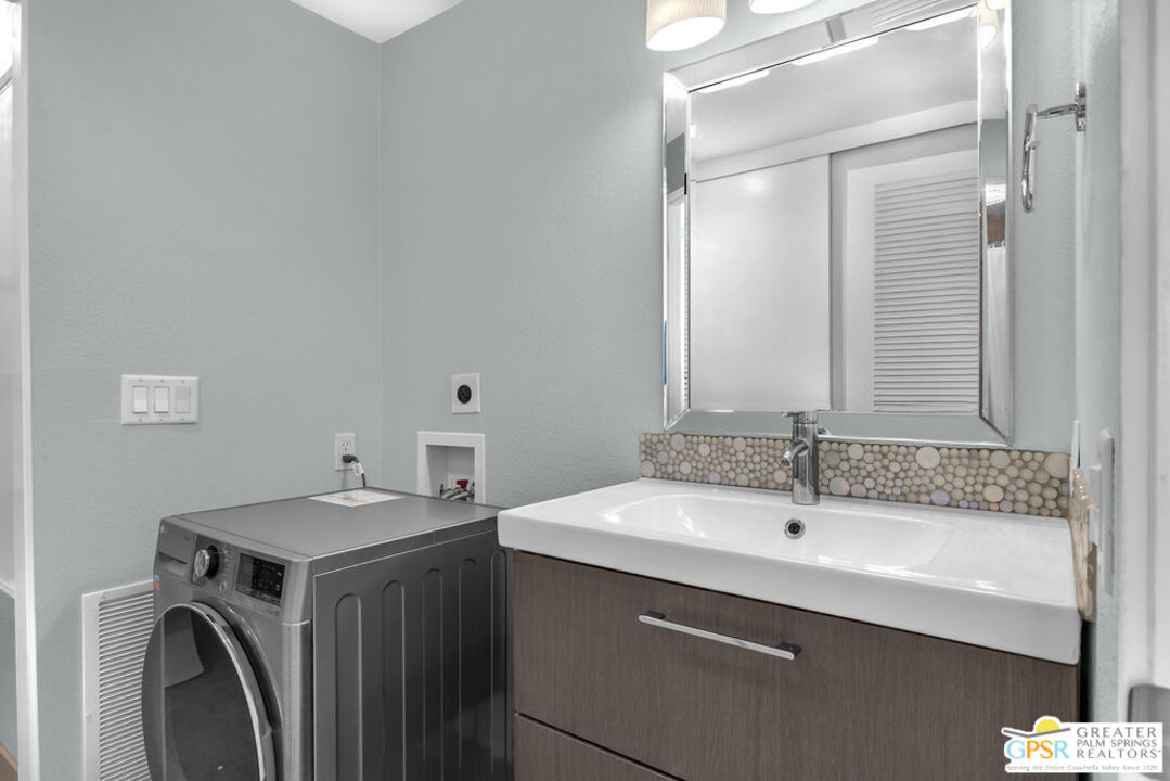 Image 14 for 78255 Cabrillo Ln #124