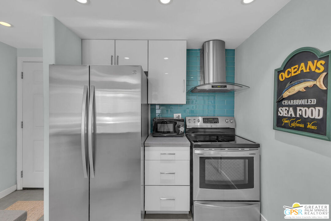 Image 5 for 78255 Cabrillo Ln #124