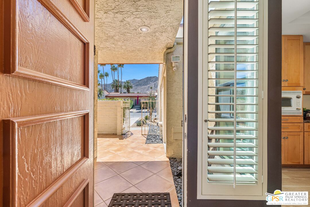 Image 8 for 1215 S La Verne Way