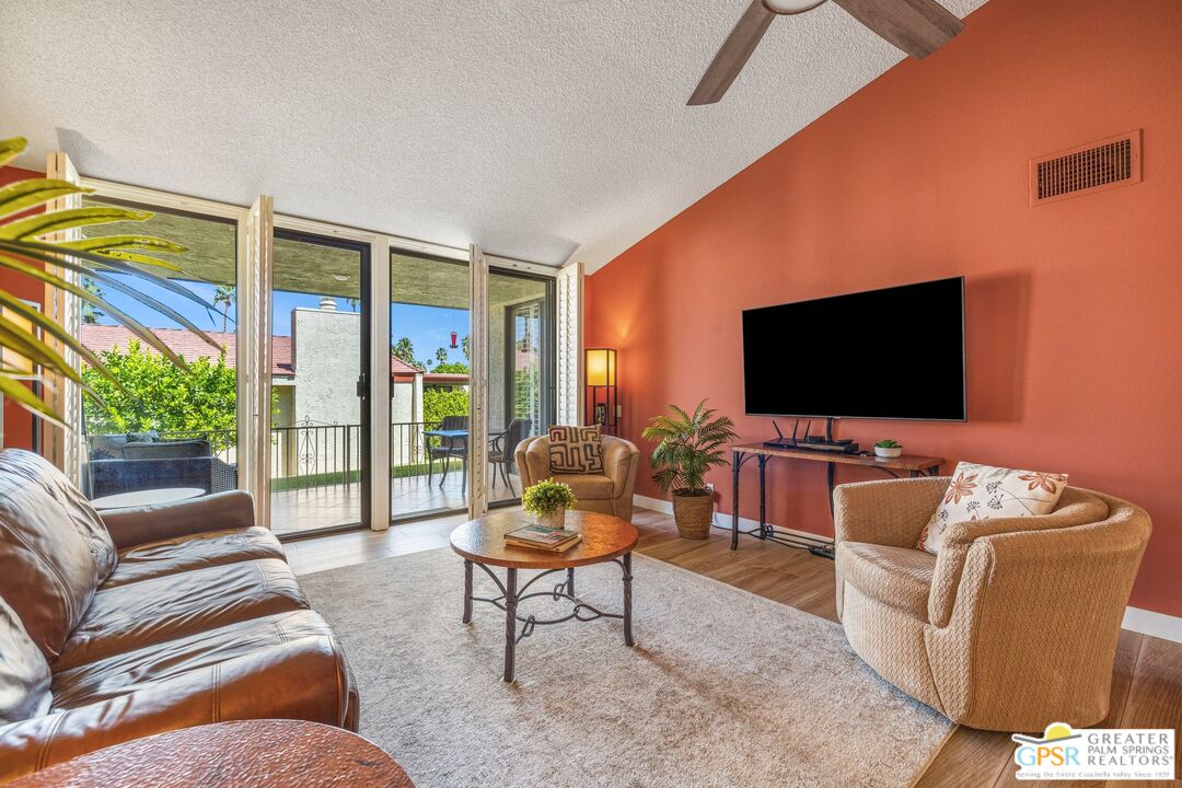 Image 12 for 1215 S La Verne Way