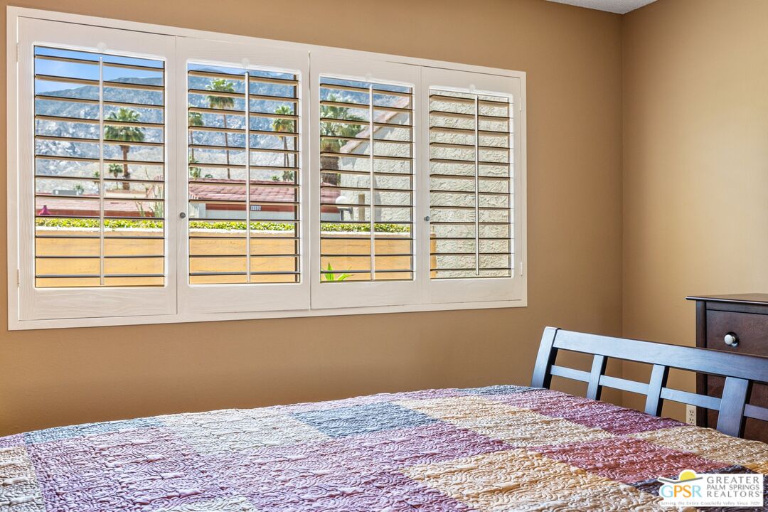 Image 33 for 1215 S La Verne Way