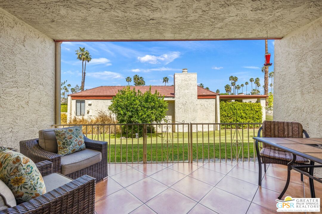 Image 13 for 1215 S La Verne Way