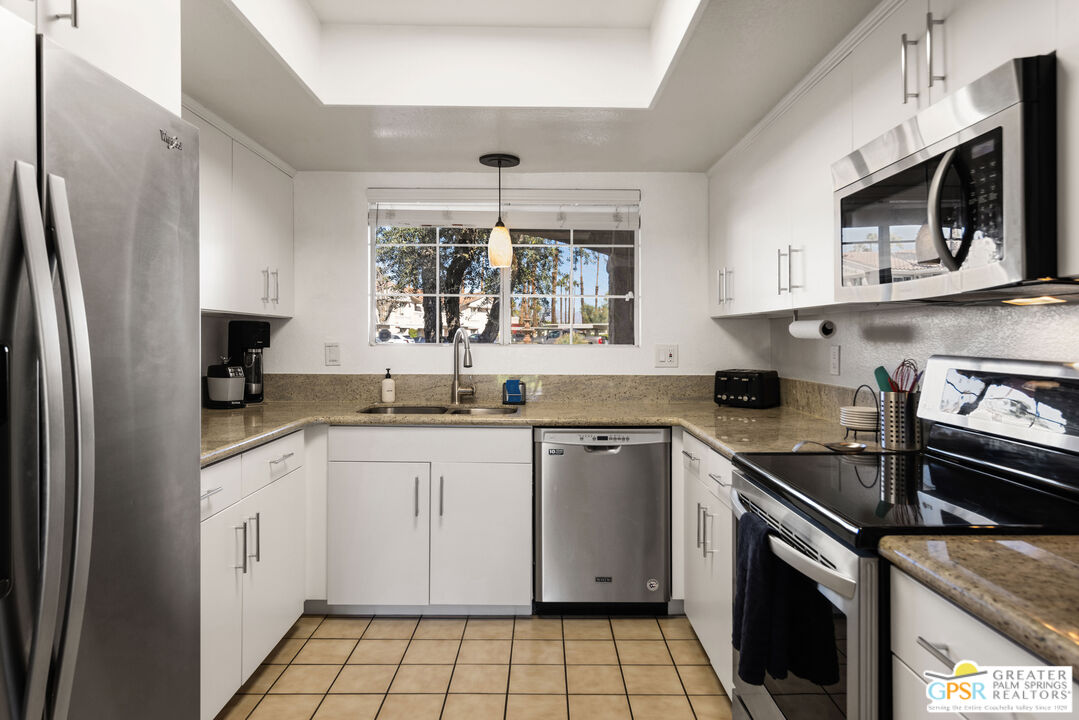 Image 17 for 505 Farrell Dr #O89