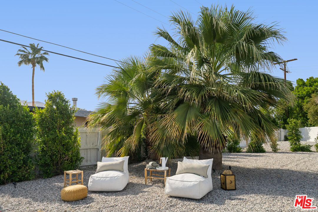 Image Number 1 for 289  NW Cerritos Dr in Palm Springs