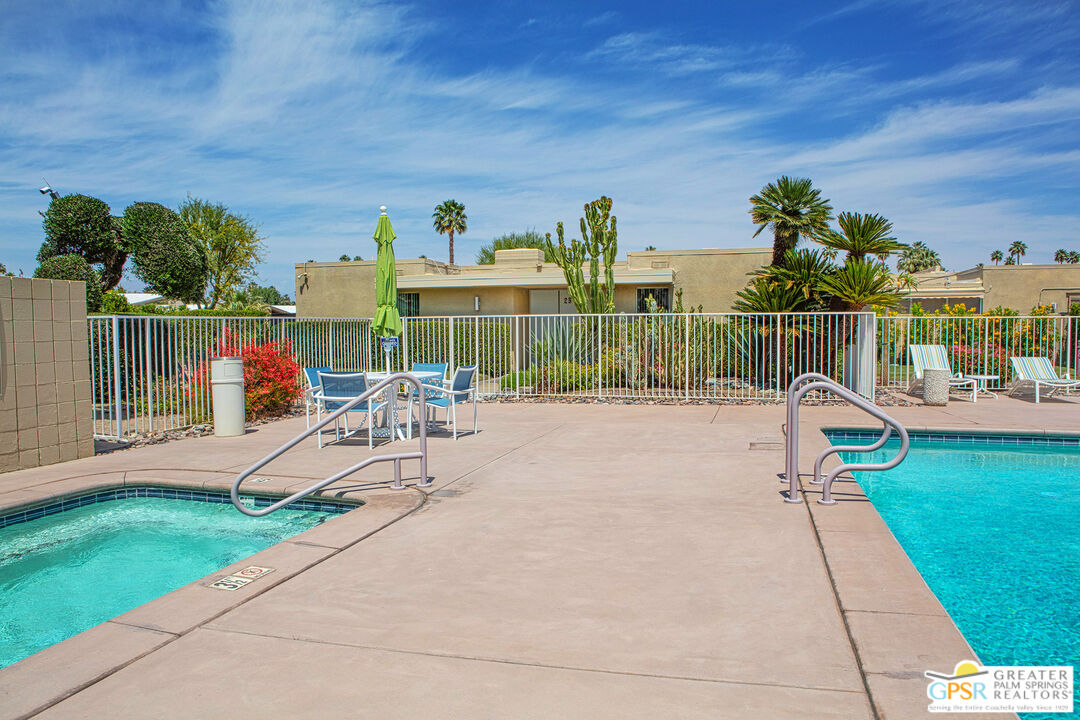 Image 47 for 70120 Frank Sinatra Dr