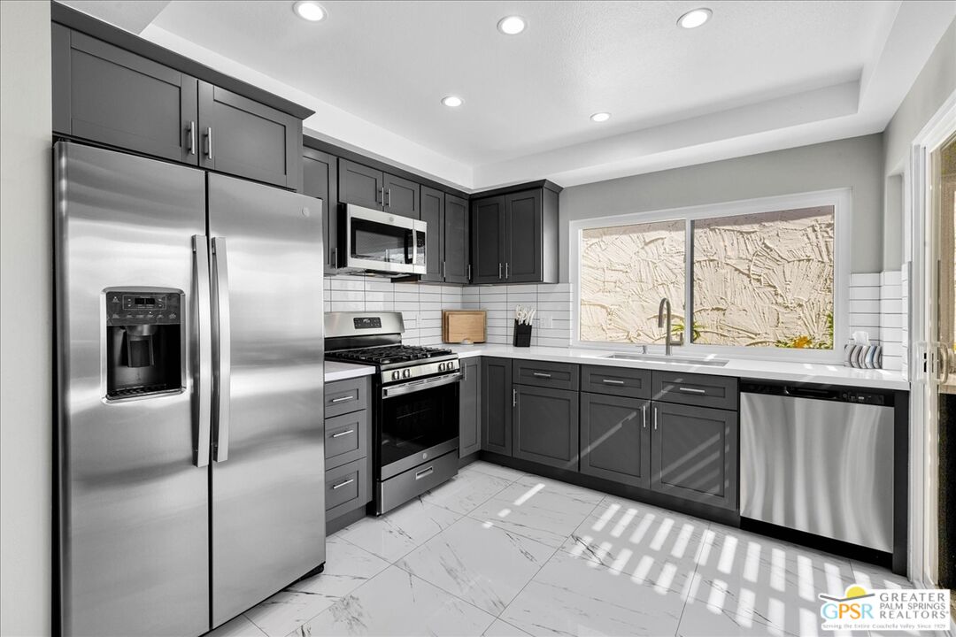 Image 11 for 2480 Linden Way #A