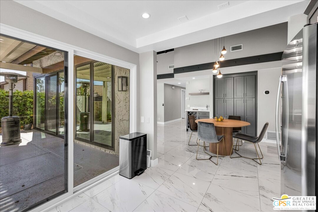 Image 16 for 2480 Linden Way #A