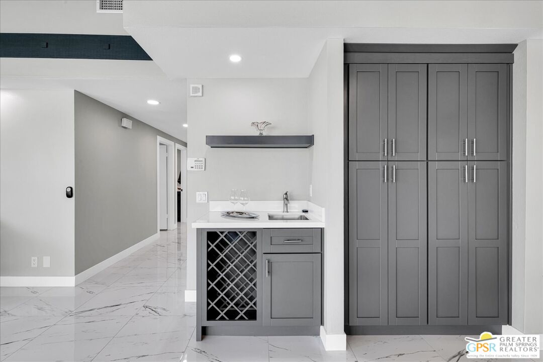 Image 13 for 2480 Linden Way #A