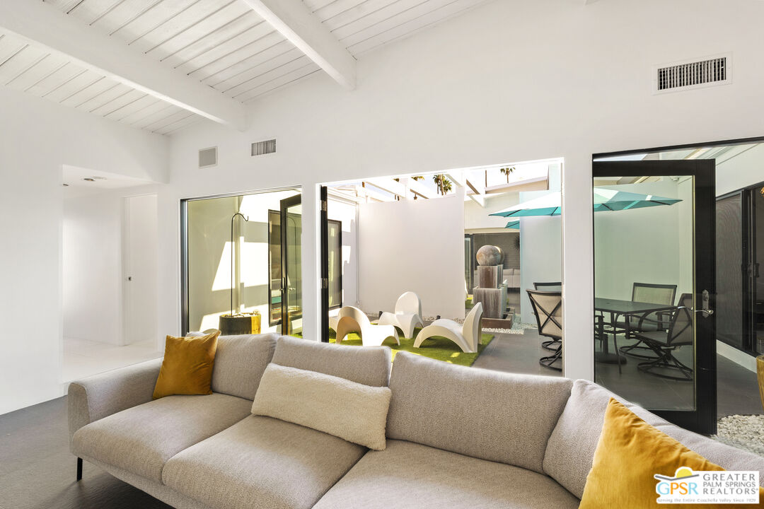Image 11 for 2084 S Lagarto Way