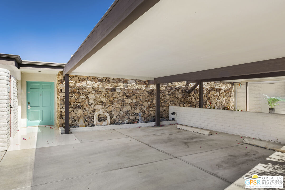 Image 3 for 2084 S Lagarto Way