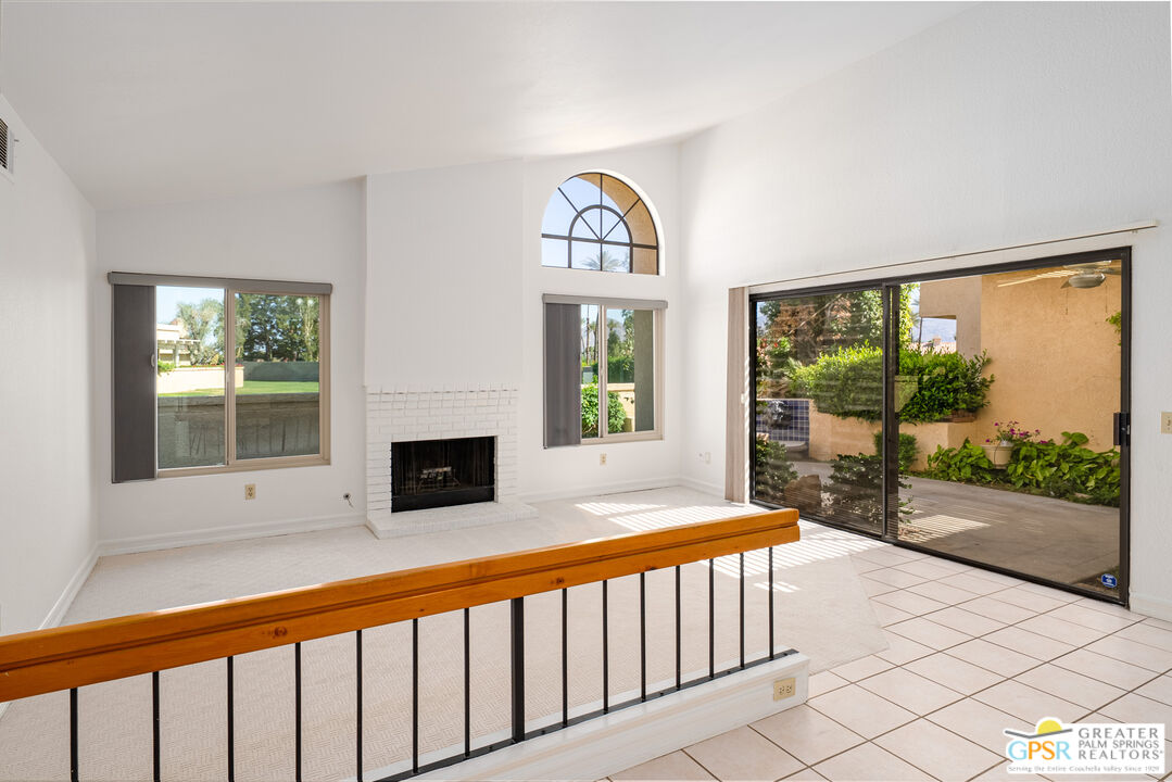 Image 3 for 41775 Navarre Ct
