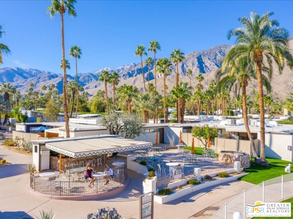 Image 18 for 1111 Palm Canyon Dr #326