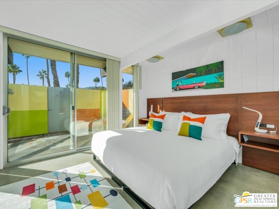 Image 11 for 1111 Palm Canyon Dr #326