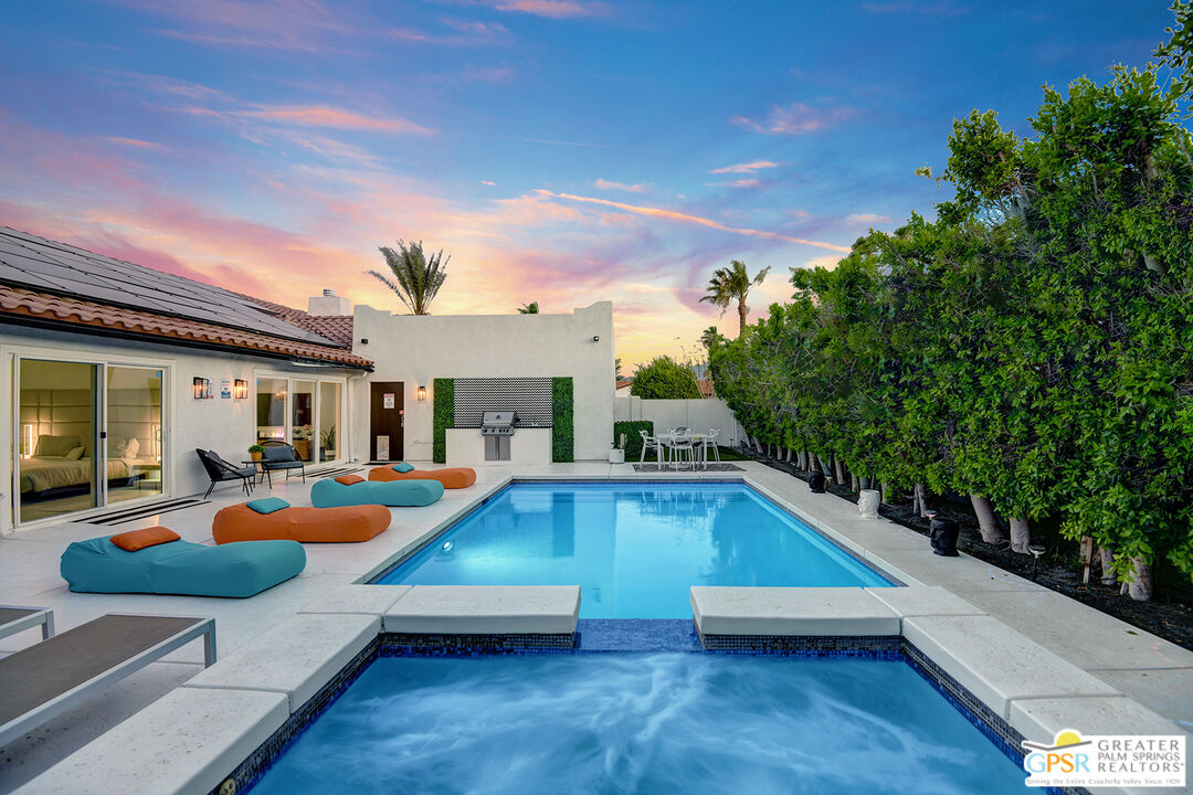 Image Number 1 for 1811 N Los Alamos Rd in Palm Springs