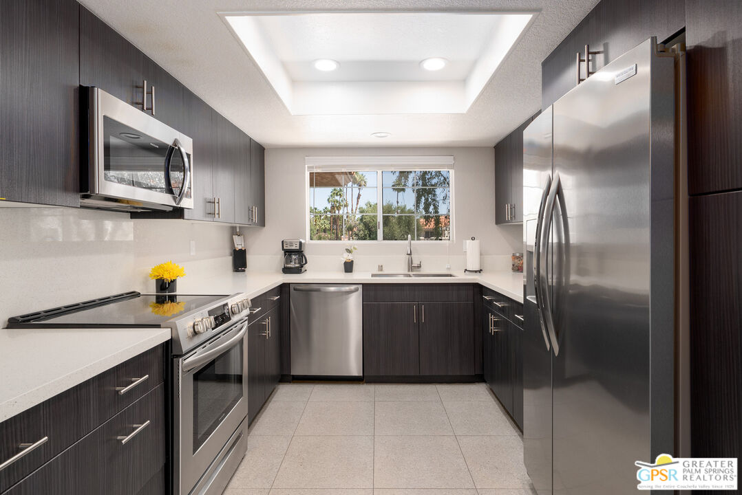 Image 14 for 2701 Mesquite Ave #H40