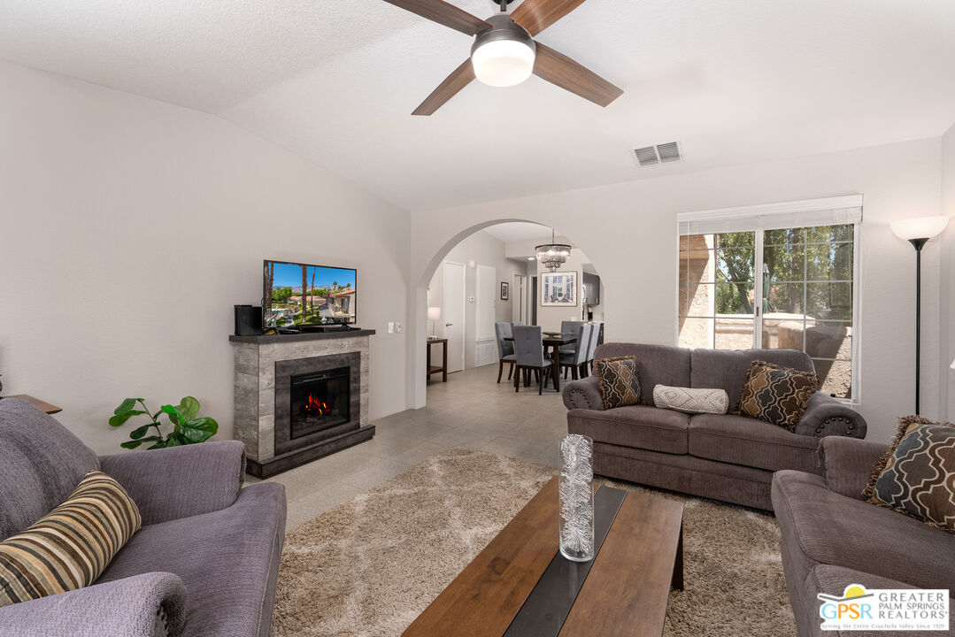 Image 8 for 2701 Mesquite Ave #H40