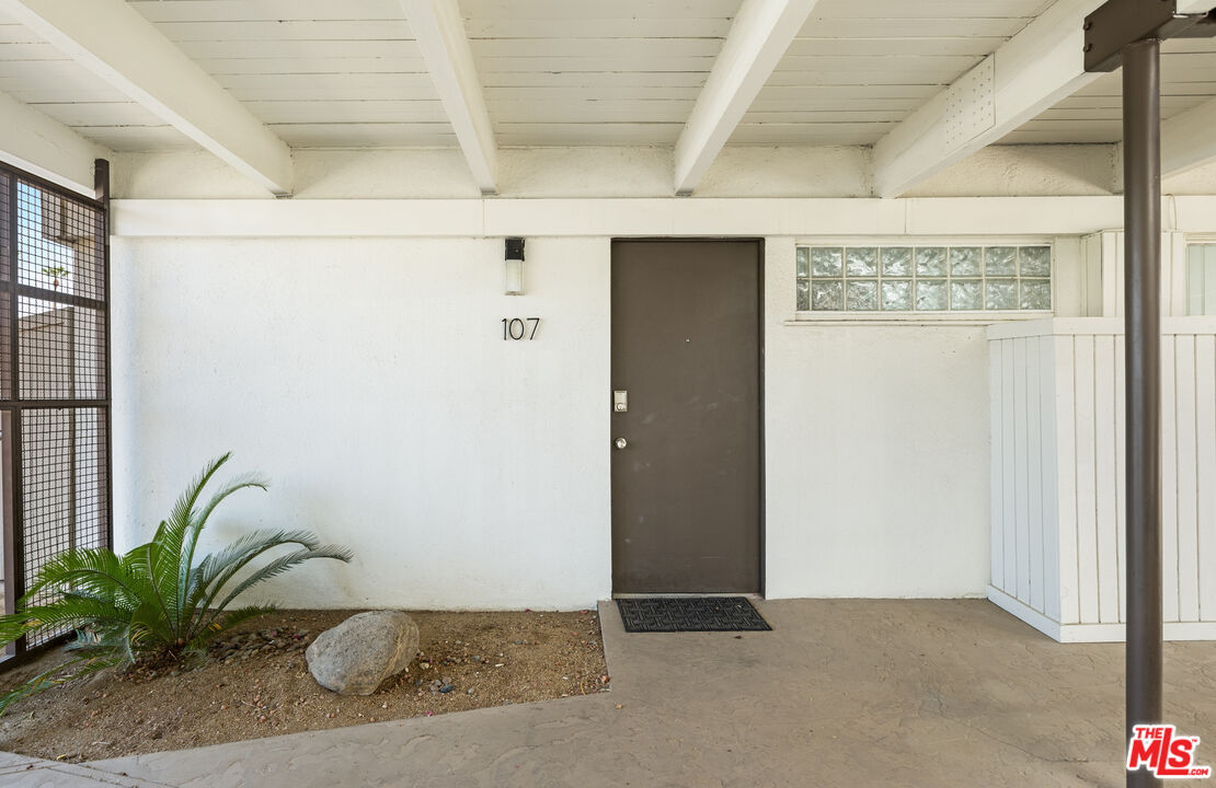 Image 27 for 1111 Palm Canyon Dr #107