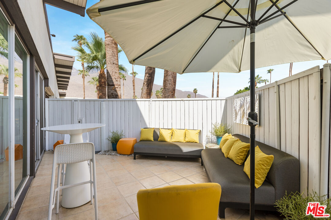 Image 18 for 1111 Palm Canyon Dr #107