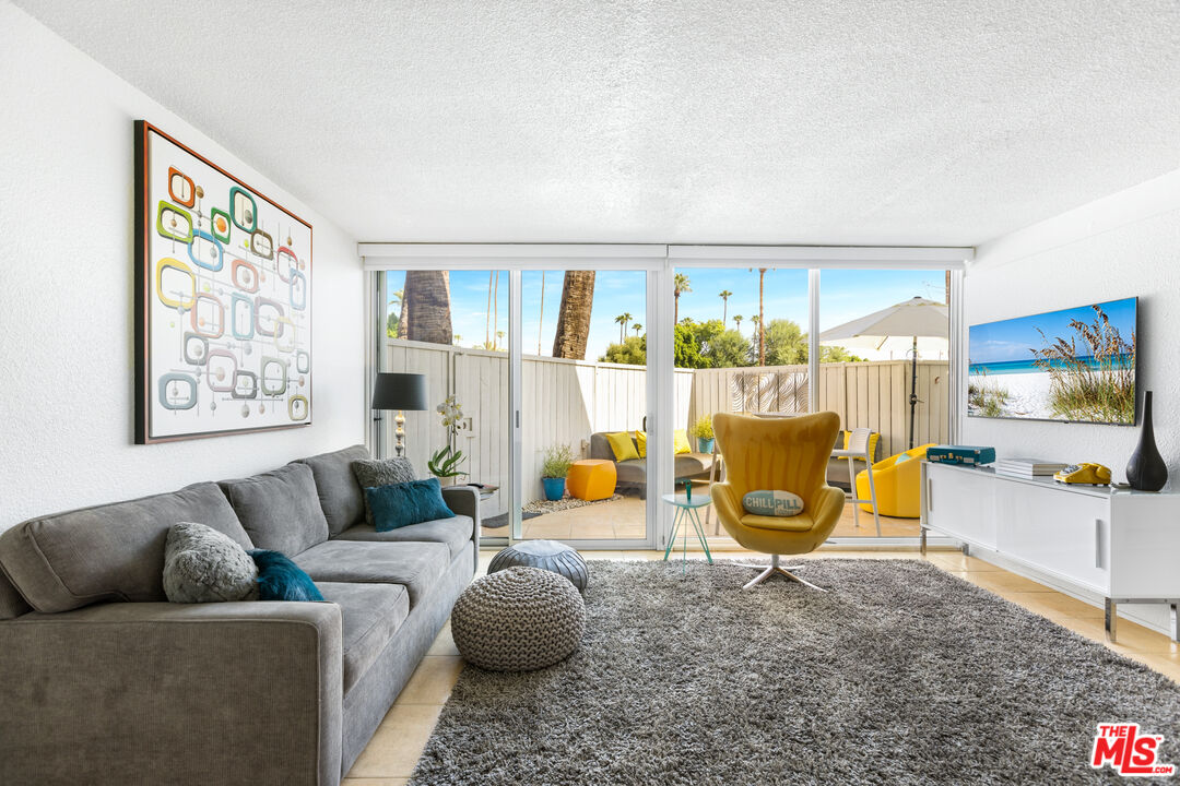 Image 2 for 1111 Palm Canyon Dr #107