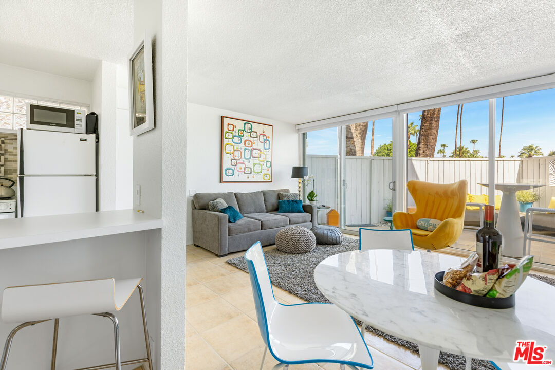 Image 7 for 1111 Palm Canyon Dr #107
