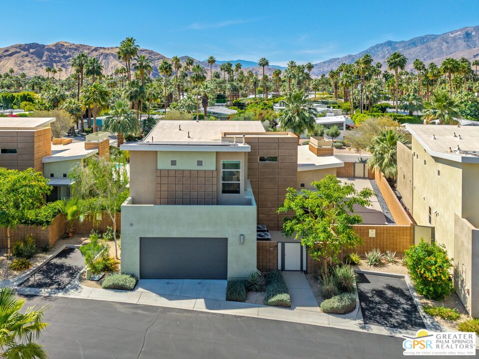 Image Number 1 for 941   Oceo Cir in Palm Springs