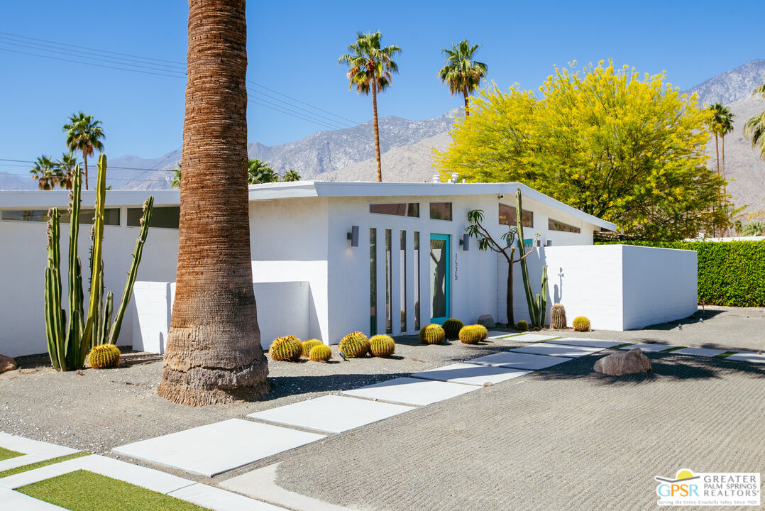 Image Number 1 for 1525 E Sunny Dunes Rd in Palm Springs