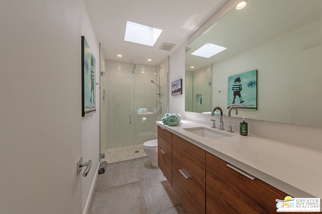 Image 12 for 431  N Calle Rolph
