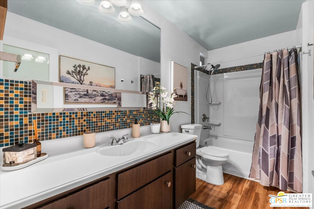 Image Number 15 for 400 Sunrise Way #203 in Palm Springs