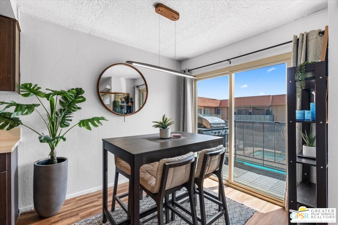 Image Number 6 for 400 Sunrise Way #203 in Palm Springs